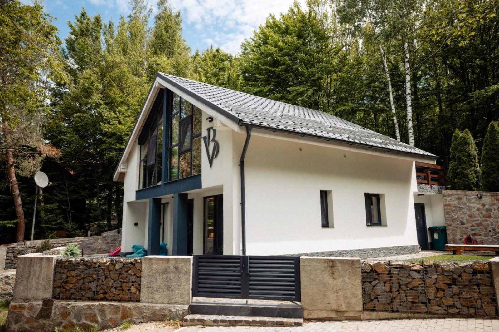 Vila Blanc Valiug Crivaia 外观 照片
